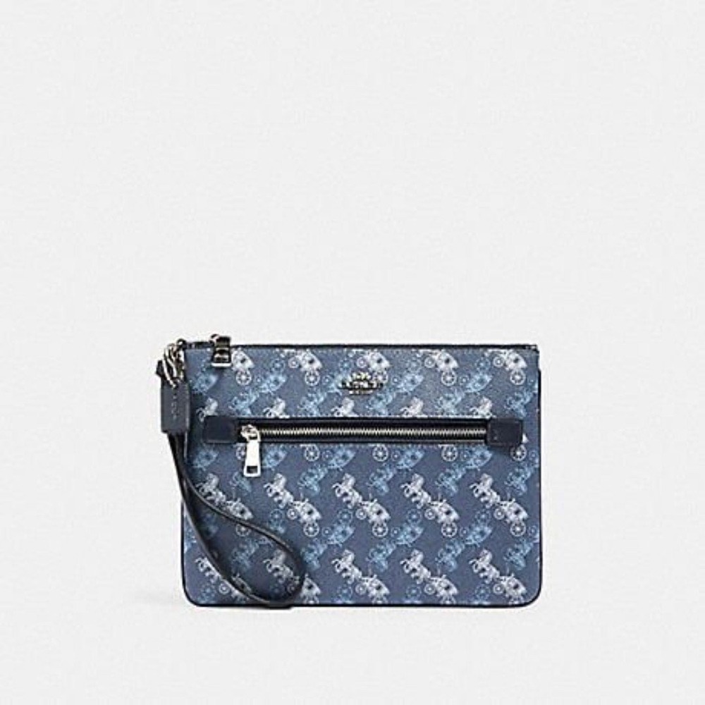 COACH GALLERY POUCH WITH HORSE AND CARRIAGE PRINT NEW